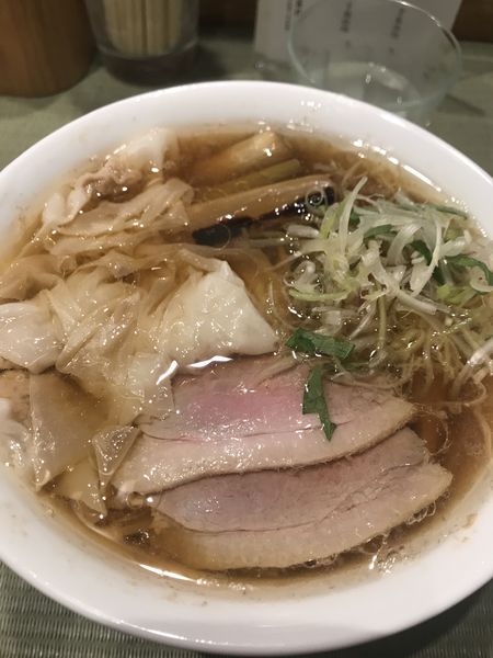 「鴨ワンタン麺　950円」@らーめん 鴨to葱の写真
