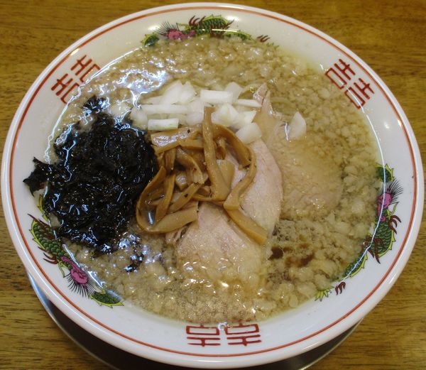 「中華そば　850円」@背脂煮干中華そば 我武者羅 初台店の写真