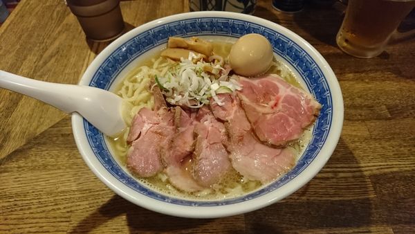 「塩ラーメン＋肉増＋味玉＋ビール」@燦燦斗の写真