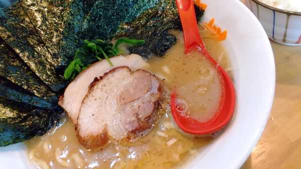 「海苔ラーメン￥８６０－　半ライス￥１２０－」@大桜 上永谷店の写真