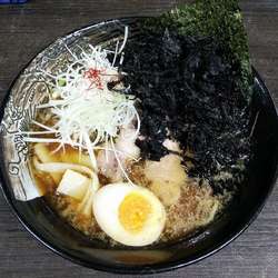 麺吉ラーメン 800円