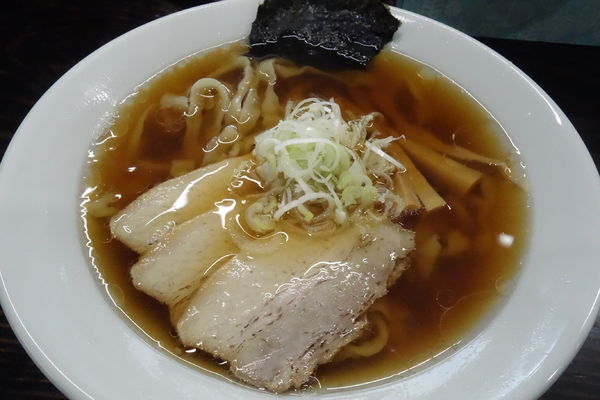 「中華そば 手打ち麺」@うえんで 山鹿店の写真