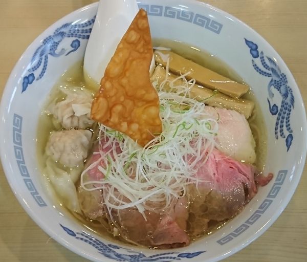 「【限定】鶏と水と雲呑と ￥850」@寿製麺よしかわ 坂戸店の写真