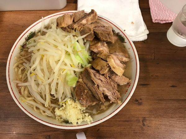 「小豚w」@ラーメン二郎 品川店の写真