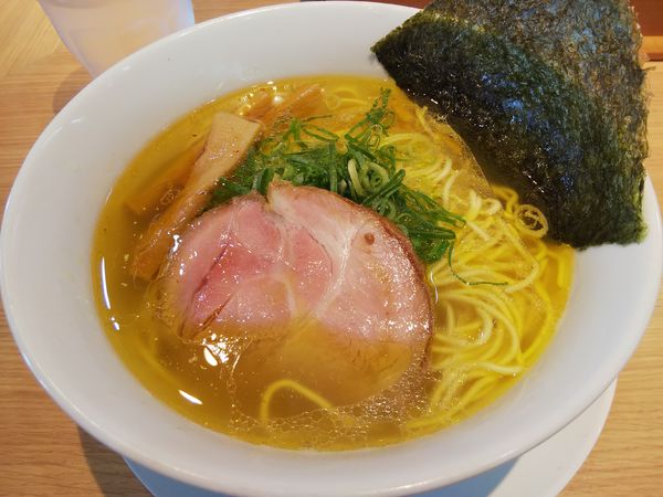 「塩中華そば」@らーめん三空の写真