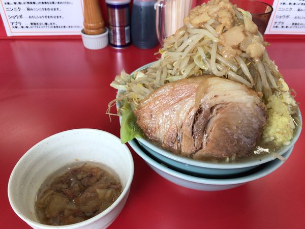 「ラーメン＋野菜増し（70円）＋豚アブラ（70円）」@ラーメン すくえ屋の写真