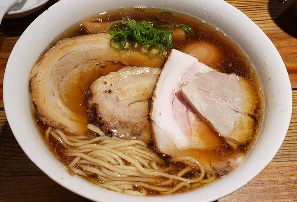 「特製中華そば」@松戸中華そば 富田食堂の写真