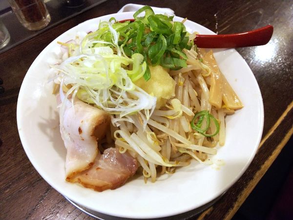 「魚介豚骨味噌汁なしそば」@立ち呑み居酒屋 金町製麺の写真