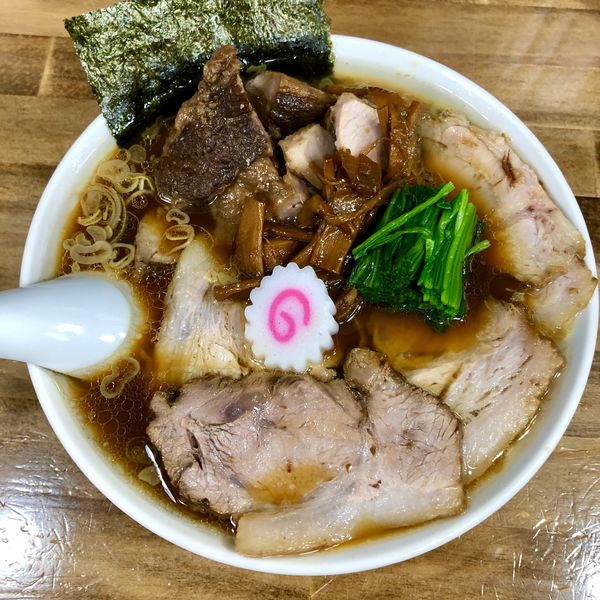 「しょうゆチャーシューメン1200＋小ライス100」@オランダ軒の写真