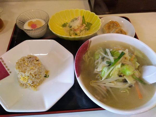 「タンメン (ランチメニュー) 750円」@チャイナレストラン 珉珉の写真