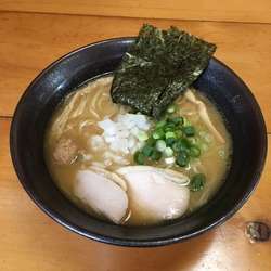 濃厚醤油鶏白湯らーめん（通常）