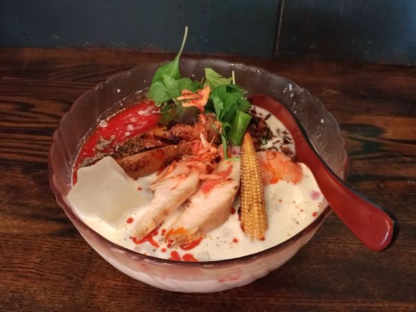 「海老とトウモロコシの冷やし1,050円＋大盛（100円）」@麺場voyageの写真