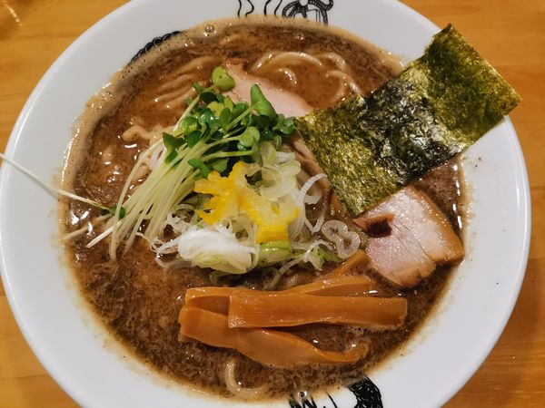 「濃豚煮干そば」@麺屋 にぼすけ 広面店の写真