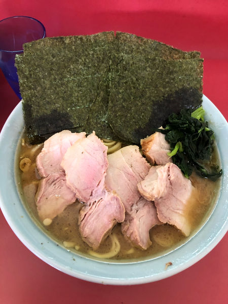 「大盛りチャーシュー麺　ライス　海苔」@沼津家の写真