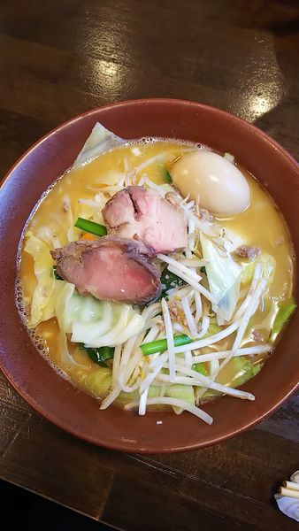 「味噌らーめん+味付け玉子」@味噌らーめん 酔亭の写真