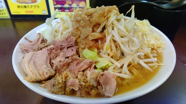 「ラーメン中全マシ」@立川マシマシ秘密工場の写真