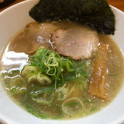 ラーメン　700円