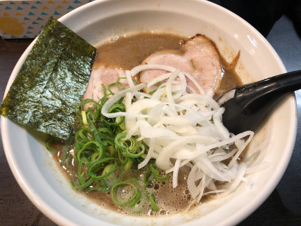 「魚介豚骨ラーメン」@ラーメンくれはの写真