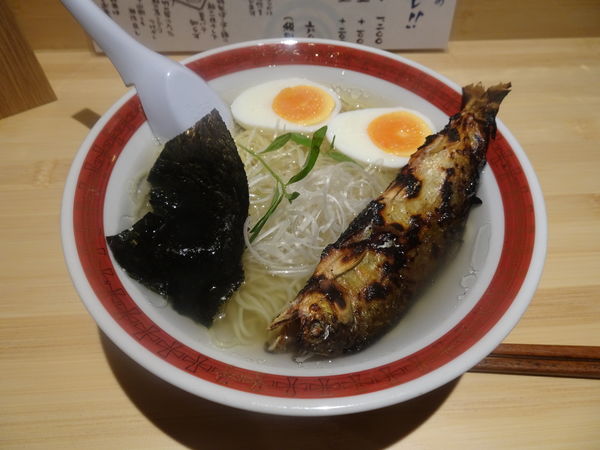 「鮎ゴトラーメン 1100円 味玉100円等」@鮎ラーメン＋の写真
