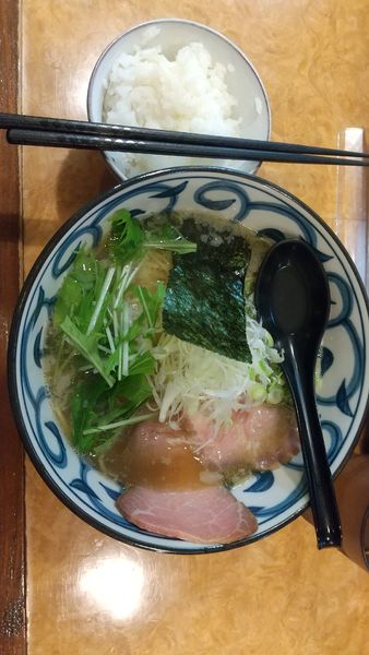 「湧ラーメン中盛＋モツ煮」@ラーメン 湧の写真