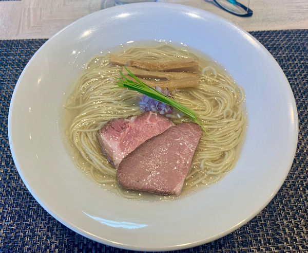 「宍道湖しじみ中華蕎麦」@宍道湖しじみ中華蕎麦 琥珀 東京本店の写真