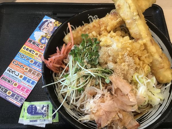「太刀魚のちくわ天そば560円(クーポンで大盛無料)」@ゆで太郎 馬橋店の写真
