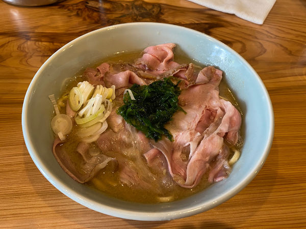 「カニトンコツ（900円）＋肉（300円）（醤油太麺」@魚焚の写真