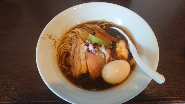 「限定伊勢海老そばと山椒+味玉」@麺処 青野の写真