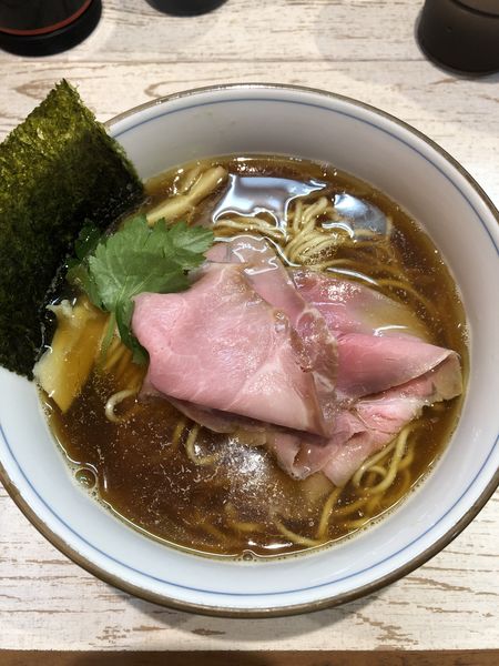 「煮干しそば(濃口醤油)850円」@中華そば 四つ葉の写真