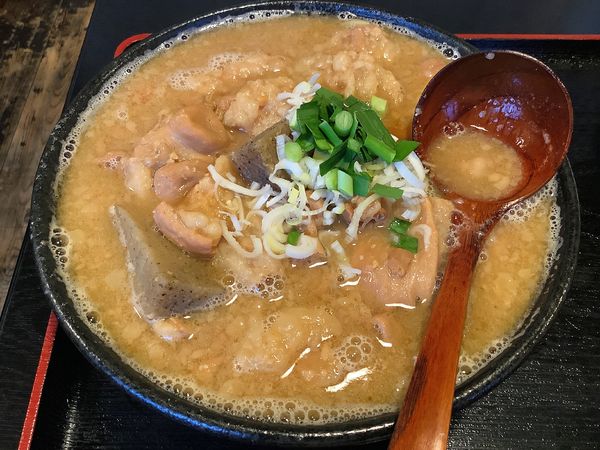 「もつ煮味噌ラーメン+ミニライス（サービス）」@秋田ラーメン はまの写真