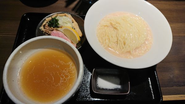 「鴨出汁手揉み塩つけ麺」@鴨出汁中華蕎麦 麺屋yoshikiの写真