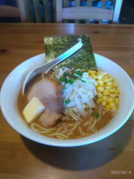 「味噌ラーメン」@pumehana RA-MEN + CAFE BARの写真