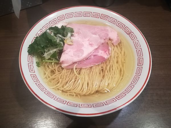 「ラーメン　白」@八咫烏の写真