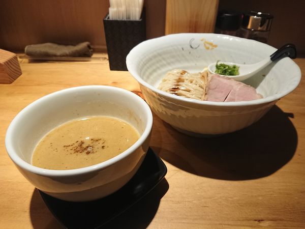 「つけそば(醤油)」@SOBAHOUSE 金色不如帰 新宿御苑本店の写真