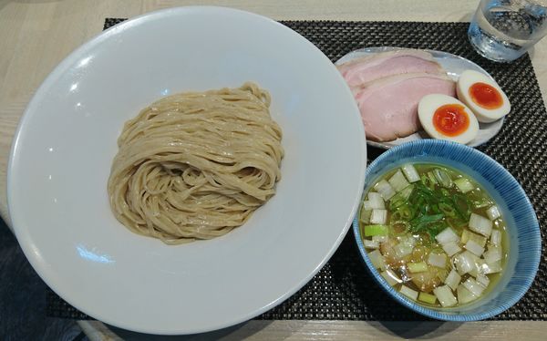 「特製鶏としじみの淡麗つけ麺＜塩＞」@宍道湖しじみ中華蕎麦 琥珀 東京本店の写真
