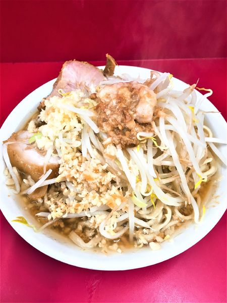 「小カタメニンニクアブラショウガ」@ラーメン二郎 大宮公園駅前店の写真