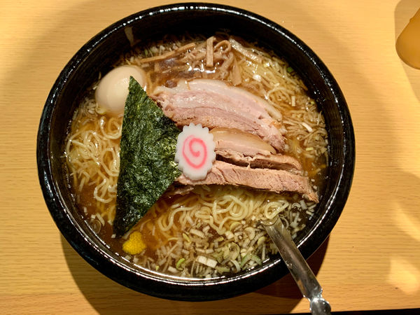 「特製中華そば」@中華そば はな田の写真