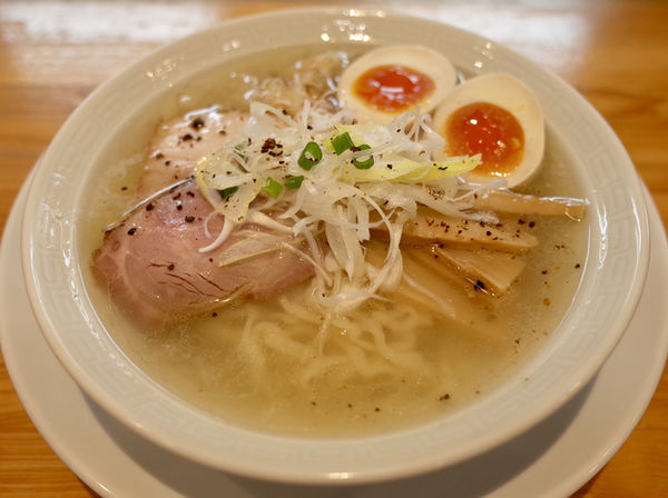 「ニボチャチャマーガオの塩…880円」@ニボチャチャ！！ラーメン あらき軒の写真
