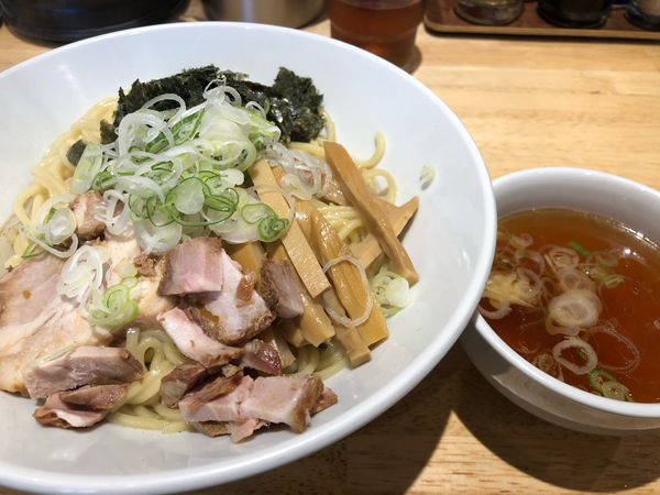 「油そば大盛り800円、スープ50円」@ふる川の写真