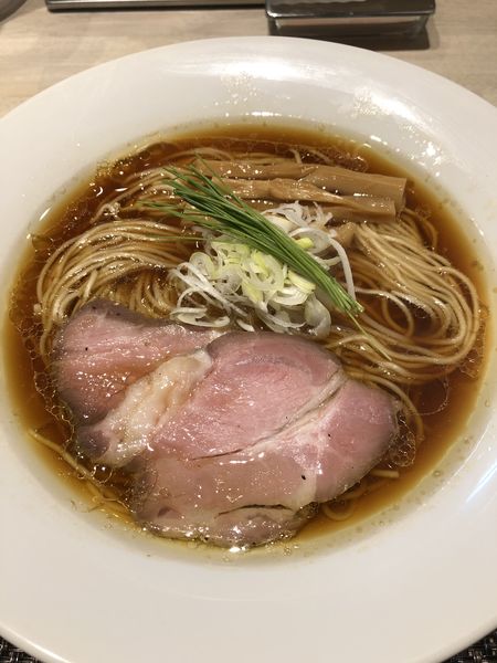 「地鶏としじみの中華蕎麦(細麺)850円➕大盛(120円)」@宍道湖しじみ中華蕎麦 琥珀 東京本店の写真