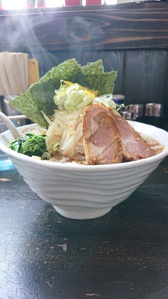 「魚介とんこつラーメン大盛もやしトッピング」@ラーメン 一遊の写真