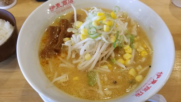 「味噌ラーメン」@塩尻餃子食堂の写真