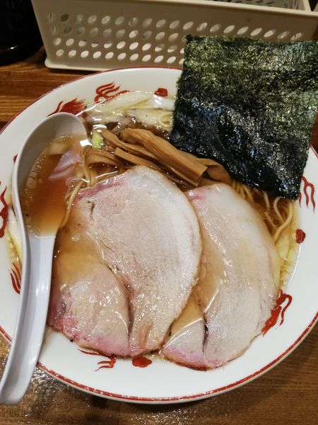 「王様中華そば」@豚骨らあめん専門店 とんこつ家ZUNの写真