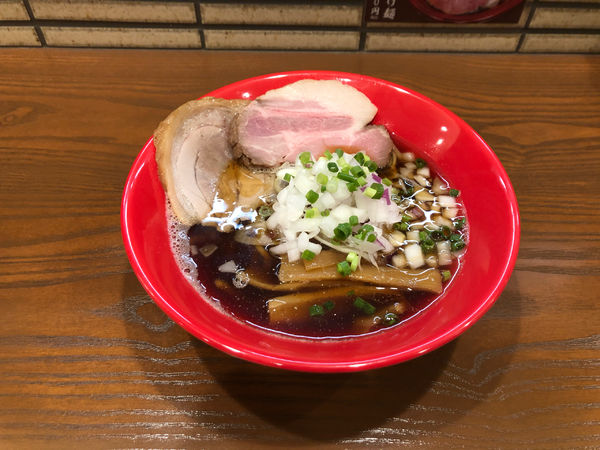 「煮干し醤油らーめん」@二代目 にぼ助 池袋店の写真