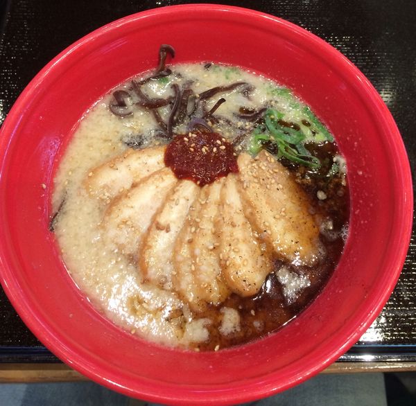 「赤丸チャーシュー」@RAMEN EXPRESS 博多一風堂 三井アウトレットモール入間店の写真