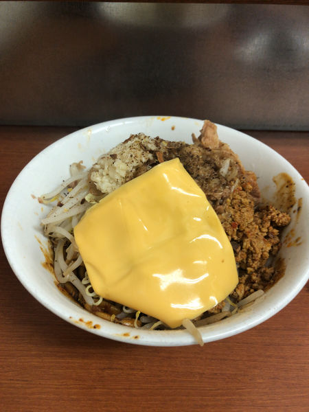 「シビカラ担担まぜそば 小」@ラーメン荘 地球規模で考えろ ソラの写真