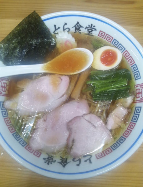 「手打ち中華そば+大盛り」@とら食堂の写真