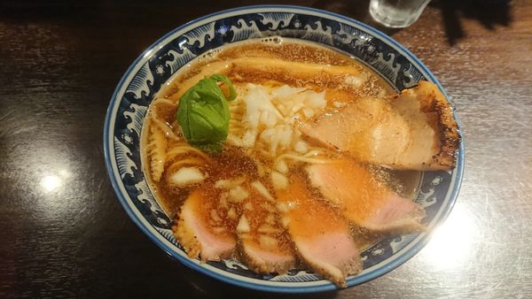 「鴨チャーシュー鴨にぼ」@志奈そば 田なか 明神下店の写真