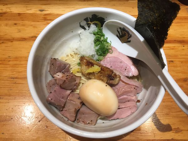 「特製フォアグラ油そば」@満鶏軒の写真