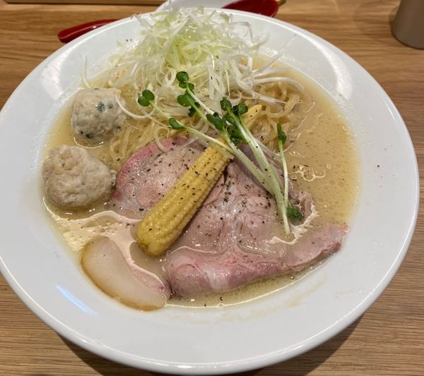 「鶏白湯中華そば 900円」@つけめんTETSU 横浜駅西口店の写真